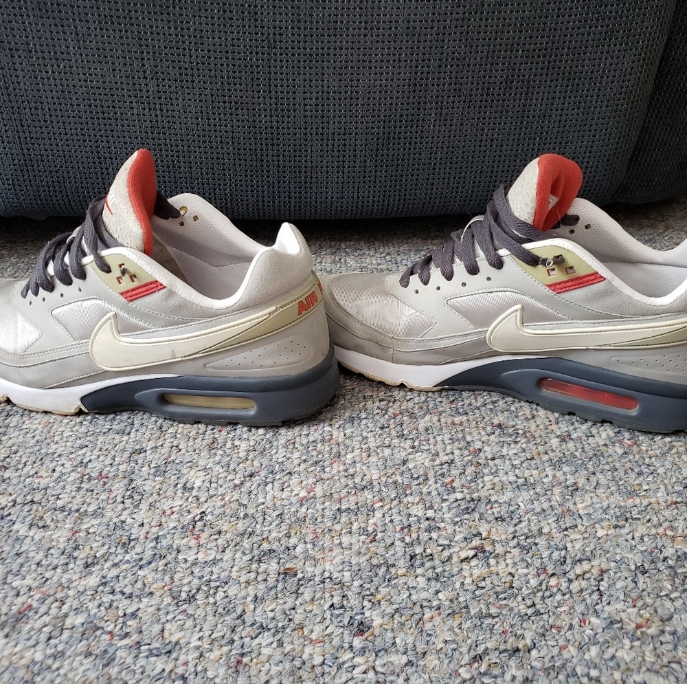 Nike air max sneakers
